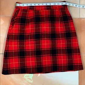 Vintage Pendleton plaid red/black check skirt xs s